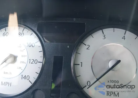 2010 Chrysler 300 Touring/Signature Series/Executive Series из США, поврежденный, VIN 2C3CA5CV5AH235736